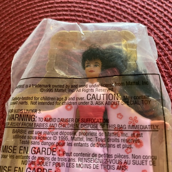 McDonald’s Barbie Happy Meal Toy Lot (3) Princess, Lifeguard & Japanese 1995&96 - Picture 9 of 12